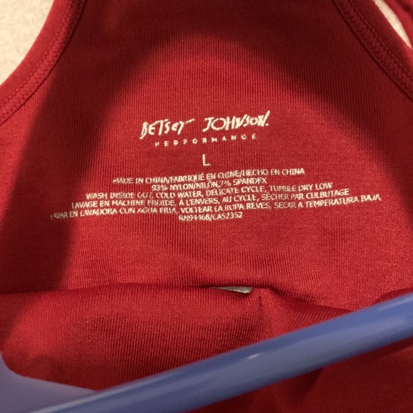 Betsey Johnson Performance size Large crop top, great ribbed fabric, - Picture 3 of 3